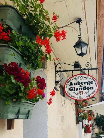 Auberge Du Glandon Saint-Colomban-des-Villards Екстериор снимка