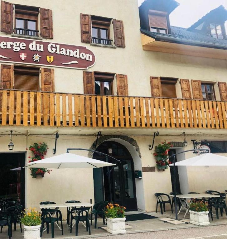 Auberge Du Glandon Saint-Colomban-des-Villards Екстериор снимка
