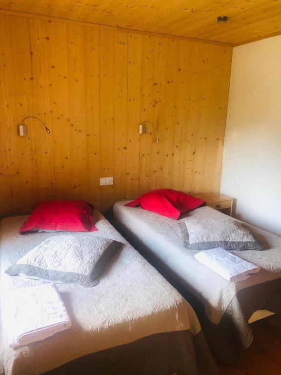 Auberge Du Glandon Saint-Colomban-des-Villards Екстериор снимка