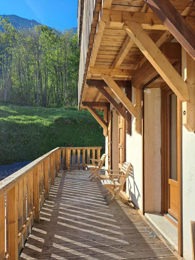 Auberge Du Glandon Saint-Colomban-des-Villards Екстериор снимка